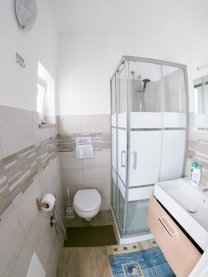 Апартаменти Casa Rodolovich Locazione Breve Поліньяно-а-Маре Екстер'єр фото